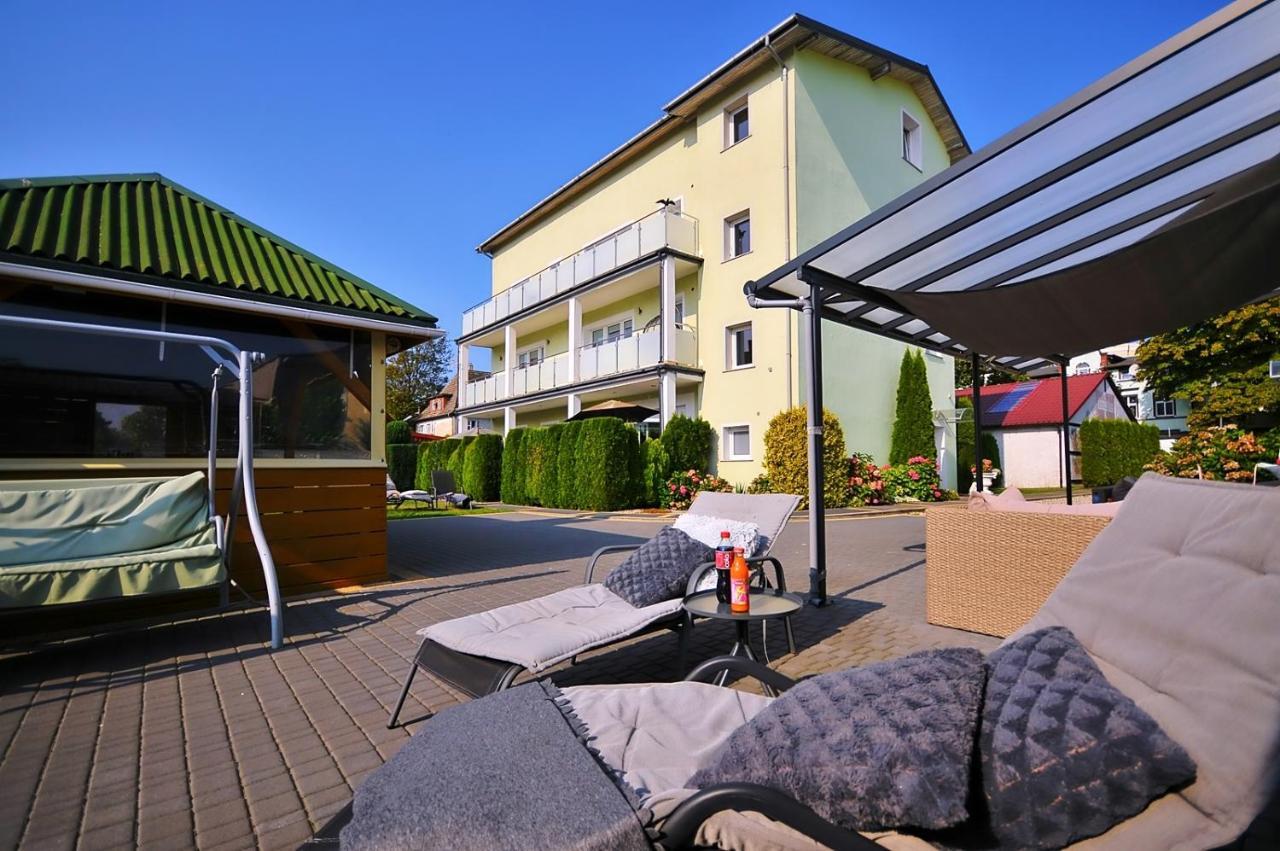 Plaza Apartament Устроне-Морске Экстерьер фото